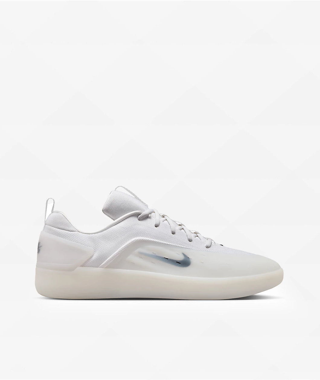 Nike SB Zoom Nyjah 4-(white/black/white)