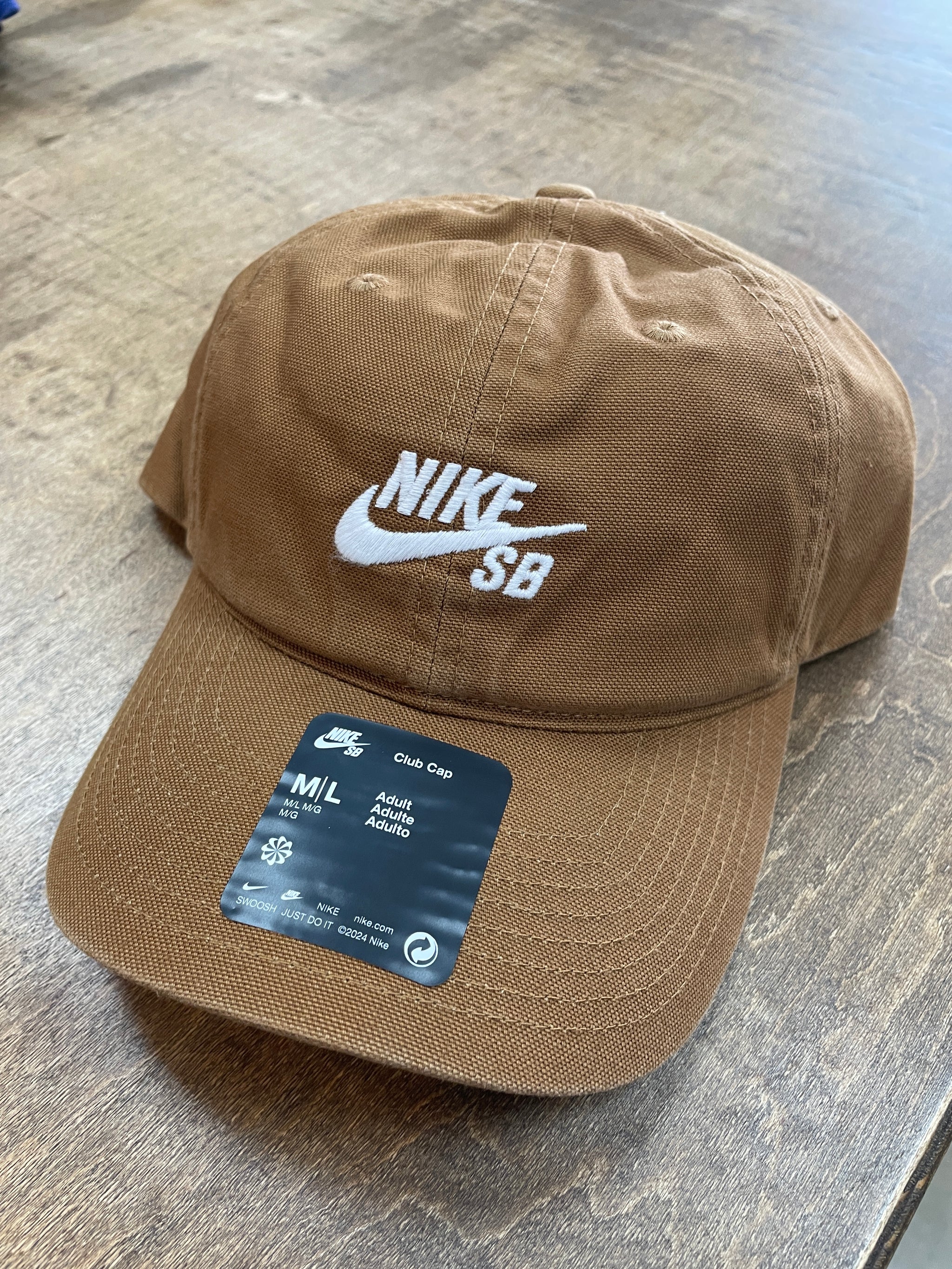 Nike SB Club Cap LT British Tan White Geometric Skateshop