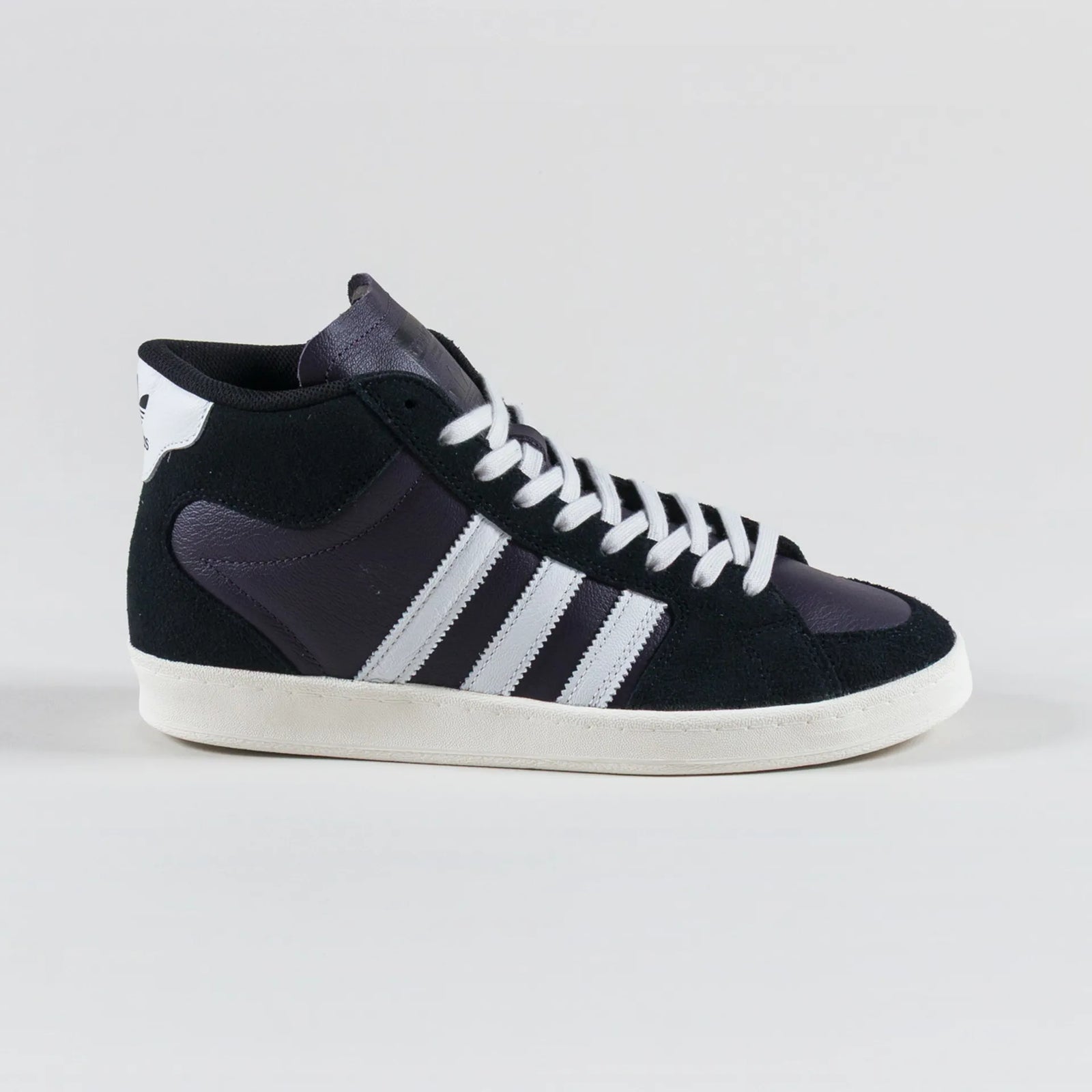 Adidas Superskate -(Core Black / Crystal White / Off White)